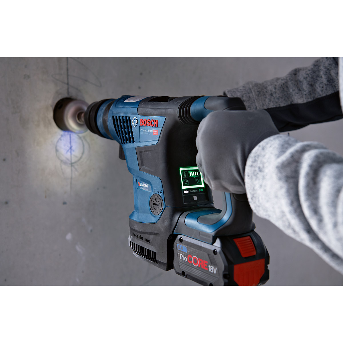 Bosch Akku-Bohrhammer BITURBO mit SDS plus GBH 18V-34 CF mit 2x Akku ProCORE18V