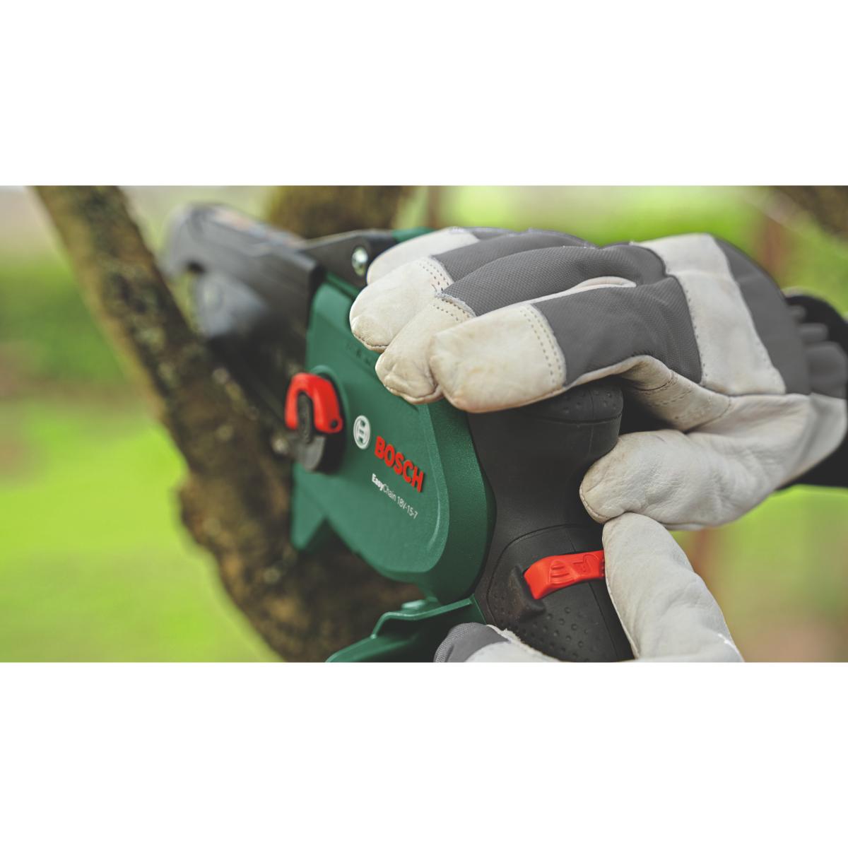 Bosch Akku-Kettensäge EasyChain 18V-15-7 ohne Akkupack