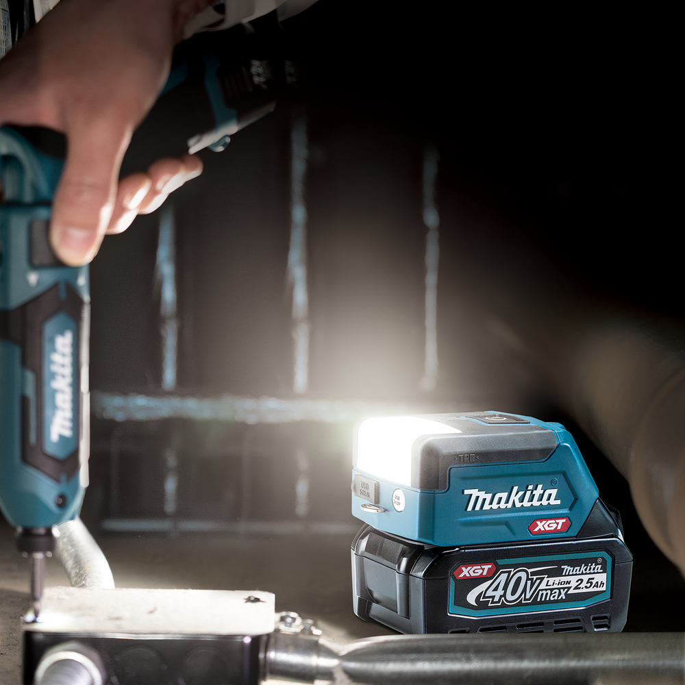 Makita LED-Akku-Taschenlampe für 40V max. XGT-Akkus ML011G