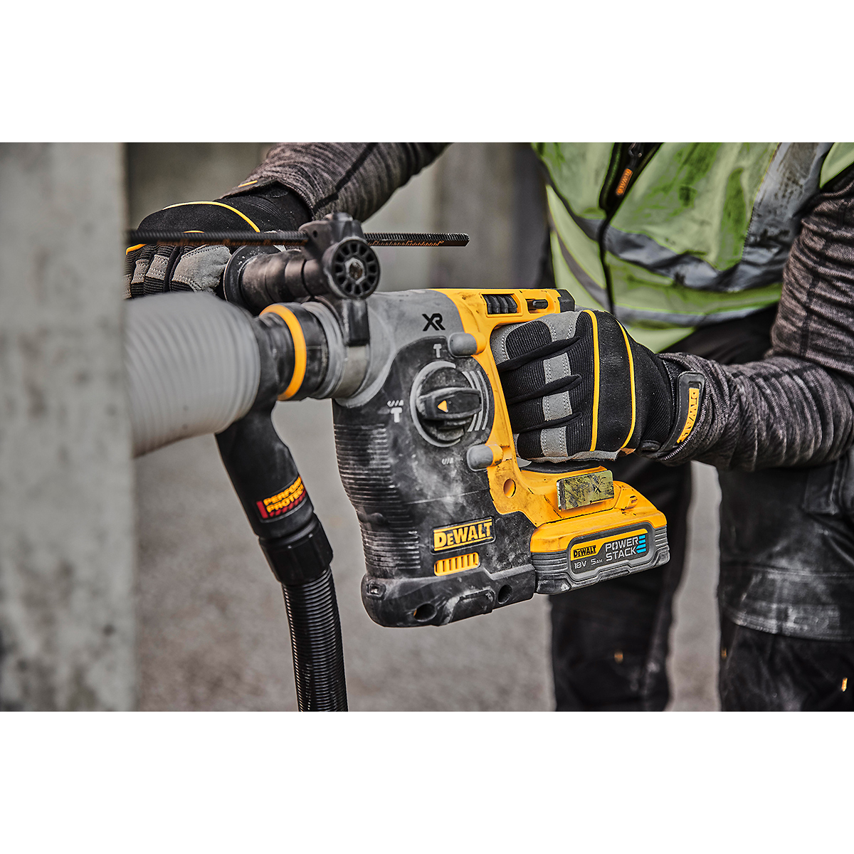DEWALT Akku-Kombihammer 18V SDS-plus 24mm