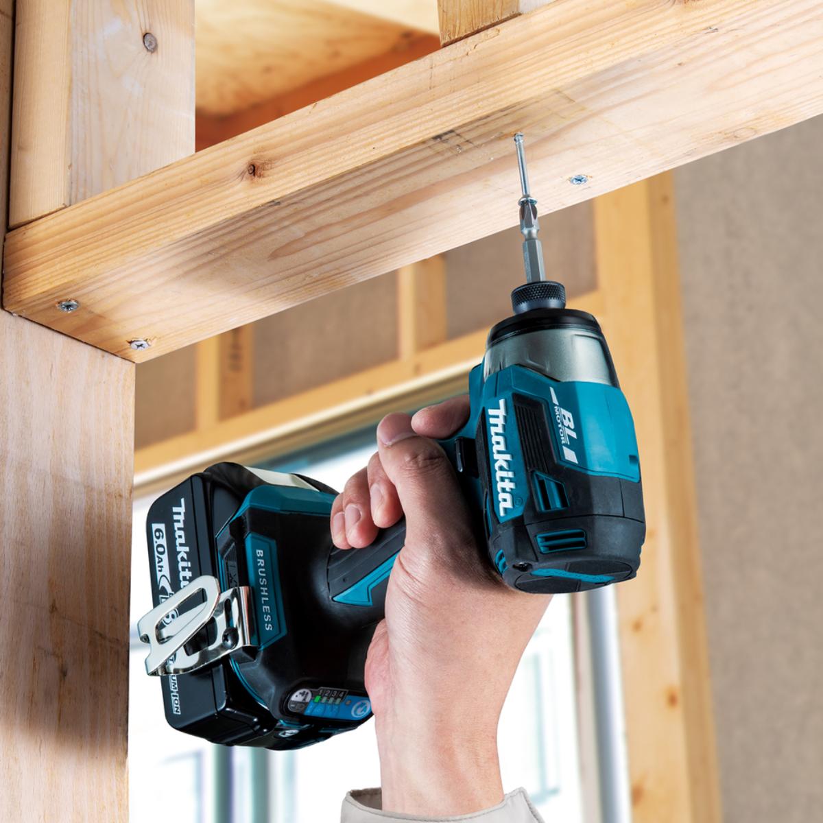 Makita Akku-Schlagschrauber 1/4 Zoll - 180 Nm - 0-3.800 U/min - DTD173RTJ