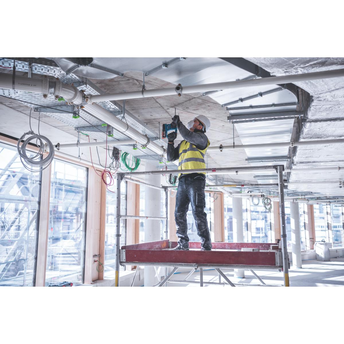 Bosch Akku-Bohrhammer mit SDS plus GBH 18V-22, L-BOXX