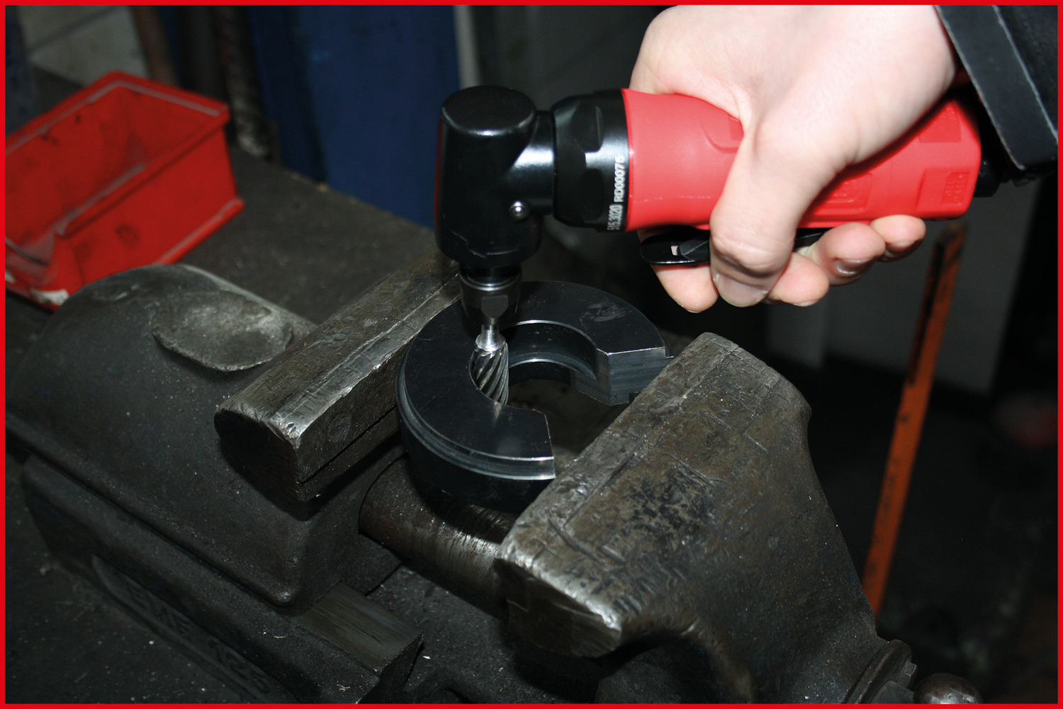 KS Tools Druckluft-Winkelstabschleifer, 18.000 U-min