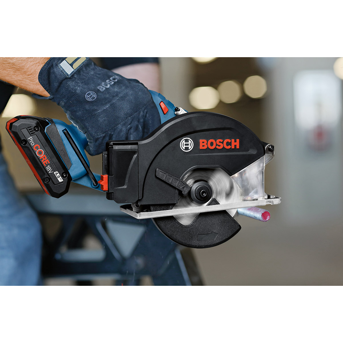 Bosch Akku-Kreissäge GKM 18V-50 in L-BOXX