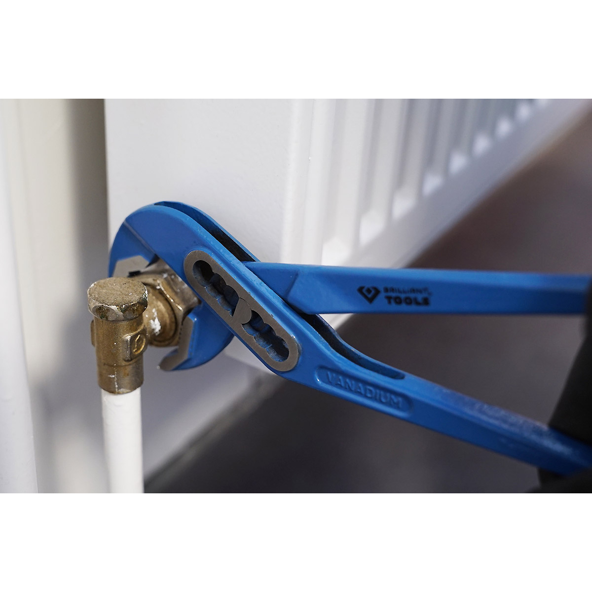Brilliant Tools Wasserpumpenzange