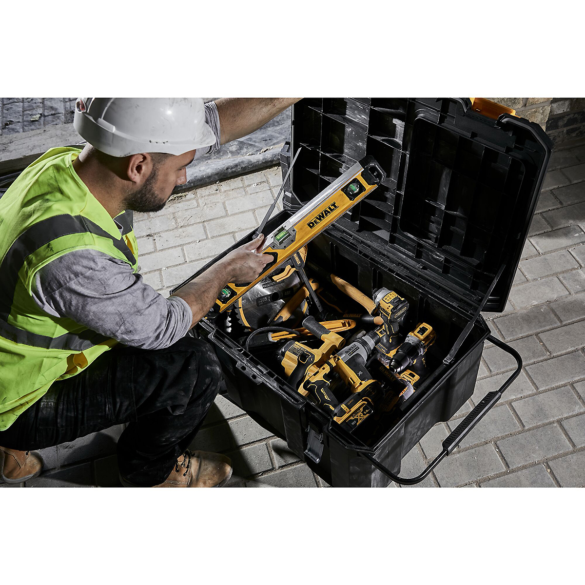 DEWALT Mobile Montagebox T-STAK