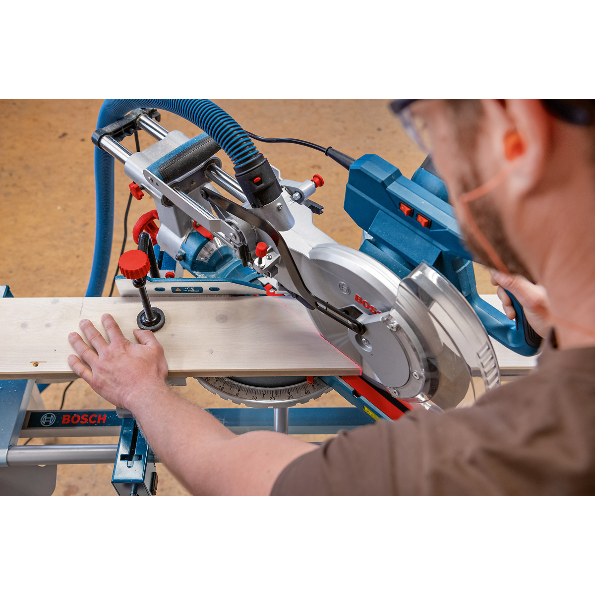 Bosch Kapp- und Gehrungssäge GCM 305-254 D