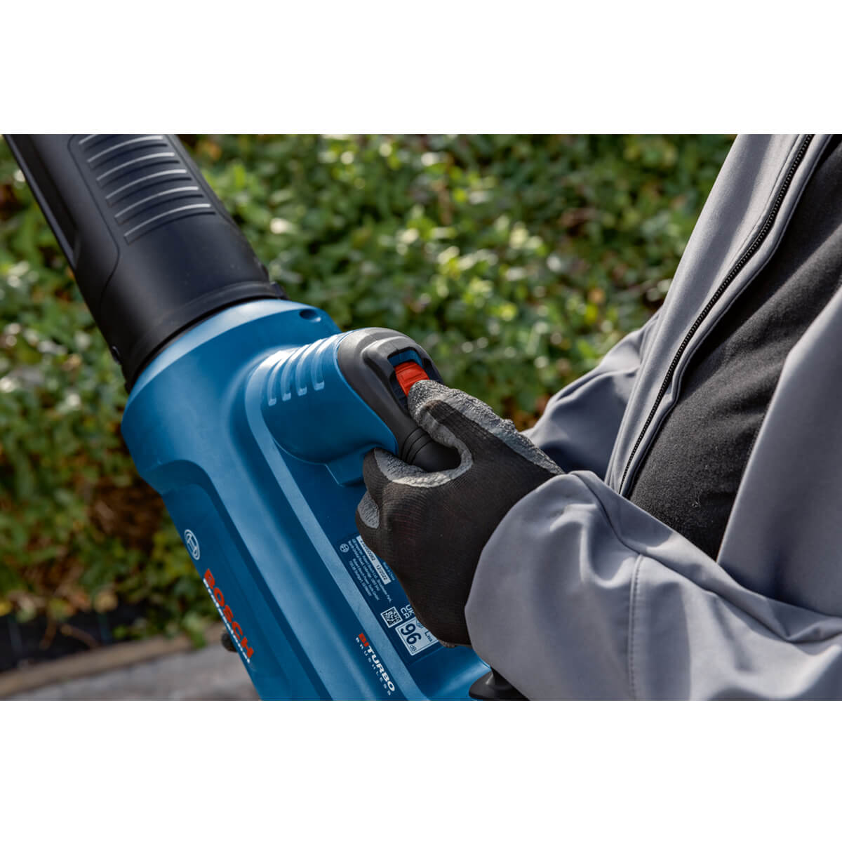 Bosch Laubbläser GBL 18V-750 Professional