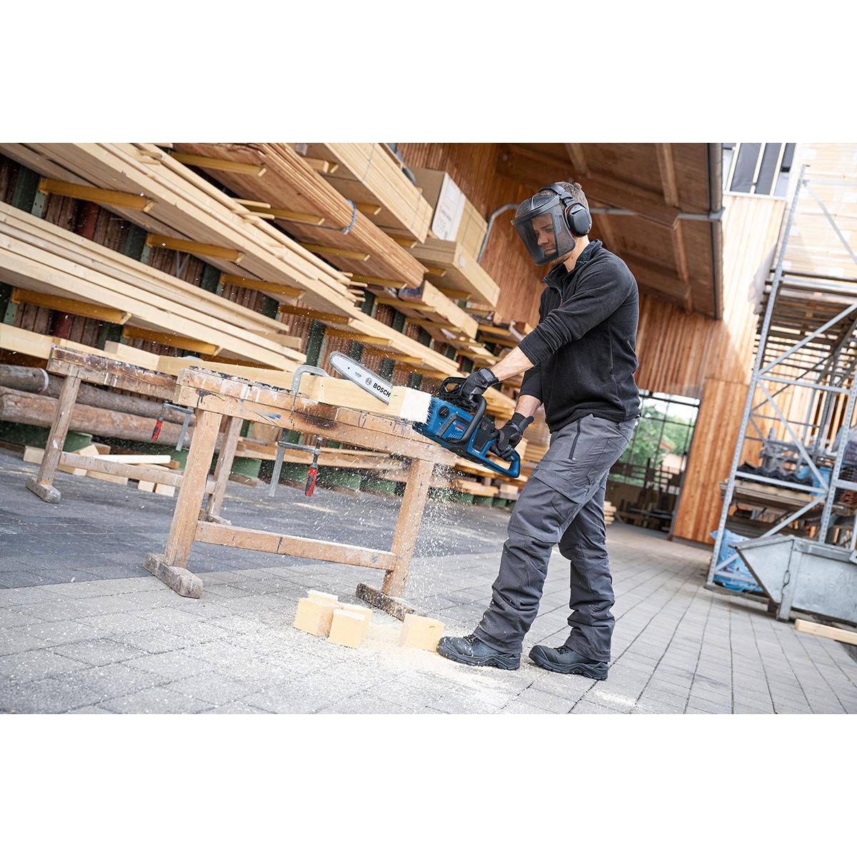 Bosch Kettensäge GKE 18V-40