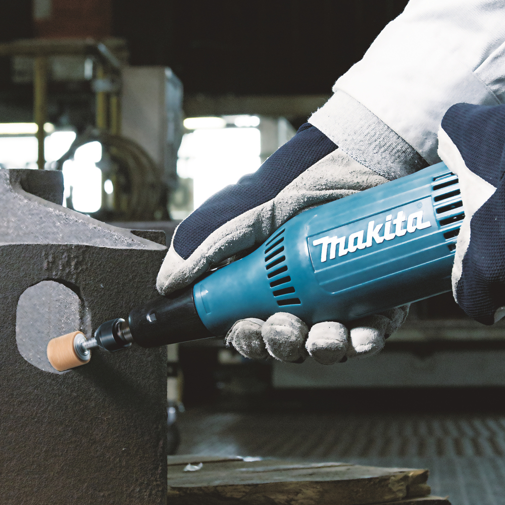 Makita Geradschleifer  - GD0603