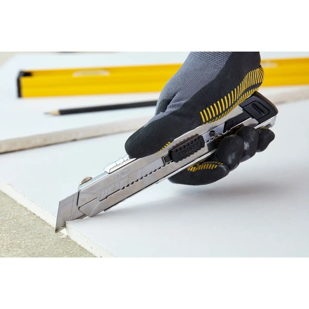 STANLEY FATMAX PRO Cutter mit Magazin 25 mm