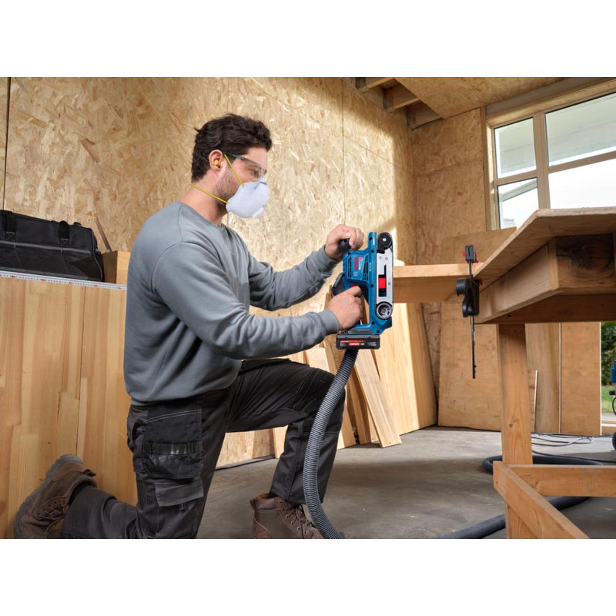 Bosch Bandschleifer GBS18V-75 in L-BOXX