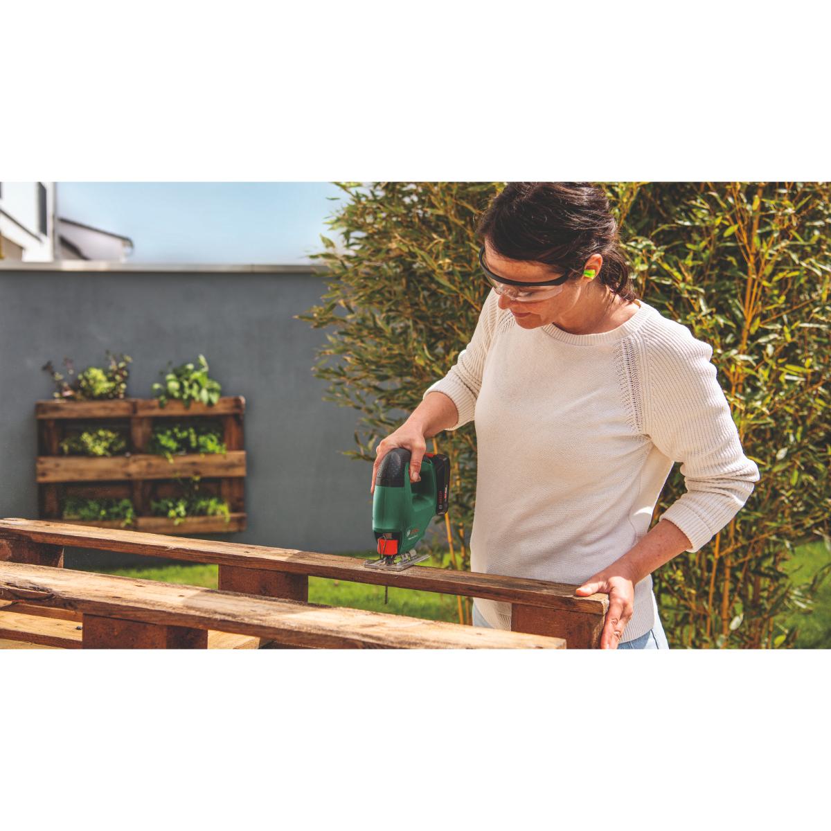 Bosch Akku-Stichsäge EasySaw 18 Set(1x2AH)