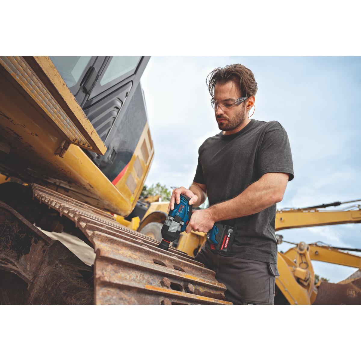 Bosch Akku-Drehschlagschrauber GDS18V-1600H in L-BOXX