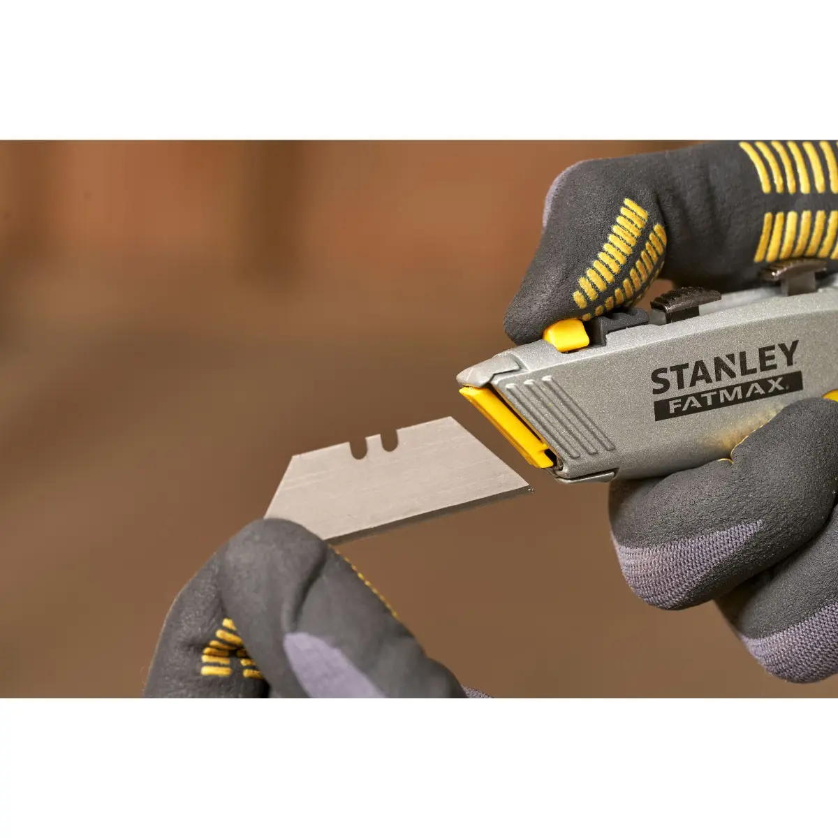 STANLEY FATMAX PRO Universalmesser 2-in-1 mit einziehbarer Klinge