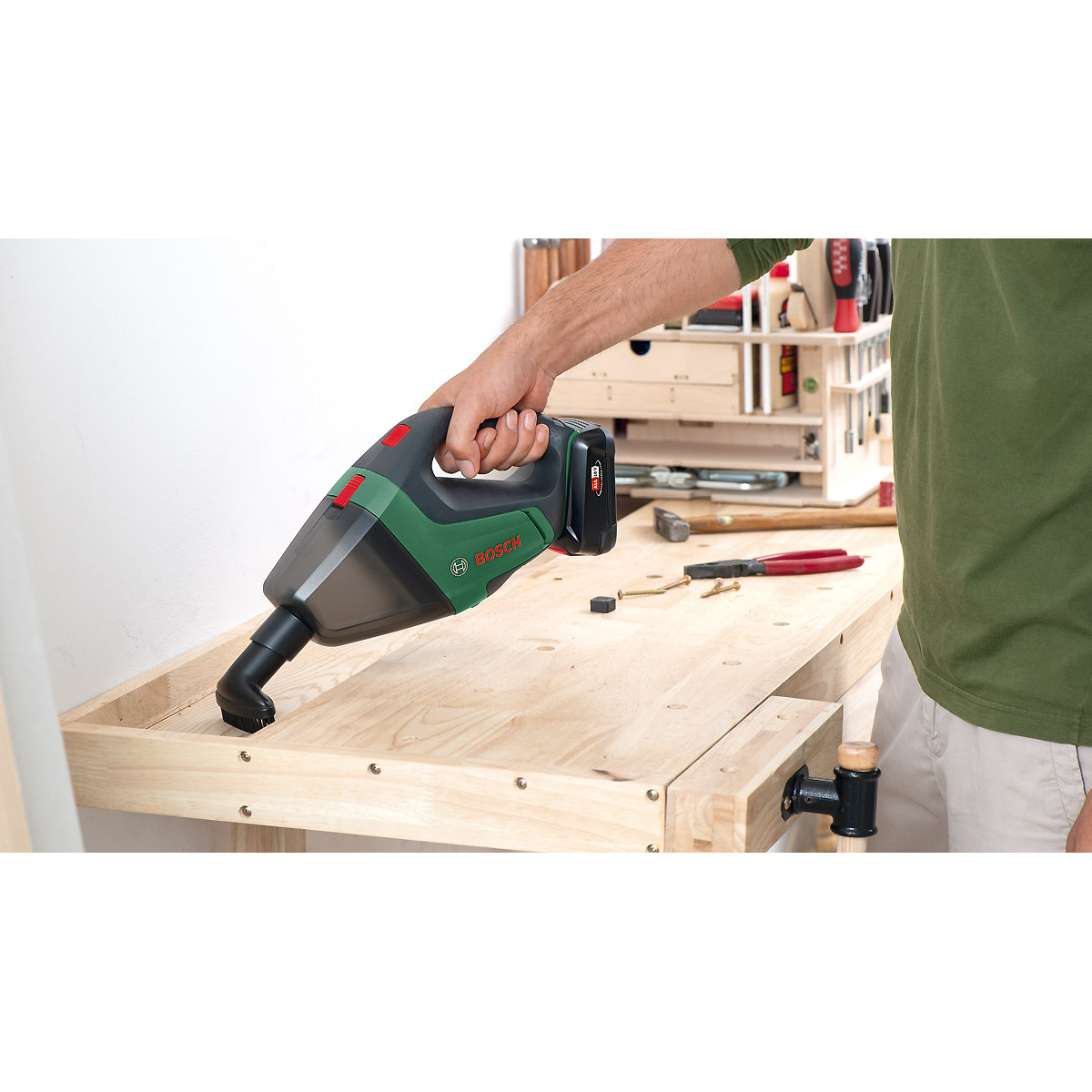 Bosch Akku-Handstaubsauger UniversalVac 18