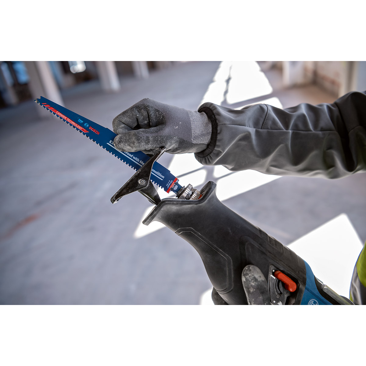 Bosch Akku-Säbelsäge BITURBO GSA 18V-28 mit Säbelsägeblatt Solo