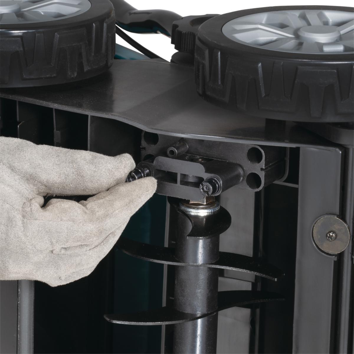 Makita Akku-Vertikutierer 18V, 32 cm, 30 l