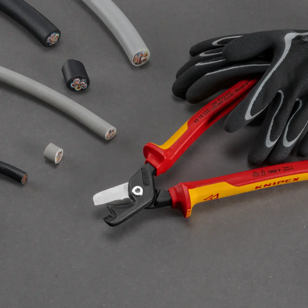 KNIPEX StepCut XL Kabelschere mit Stufenschnitt, VDE-geprüft brüniert 225 mm