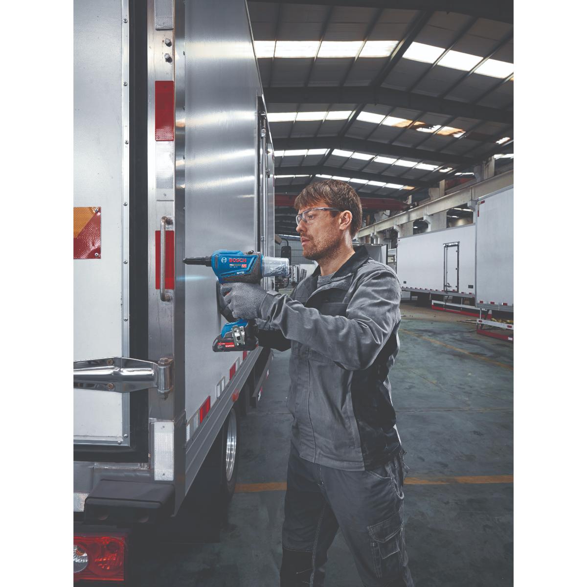 Bosch Akku-Nietpistole GRG18V-16