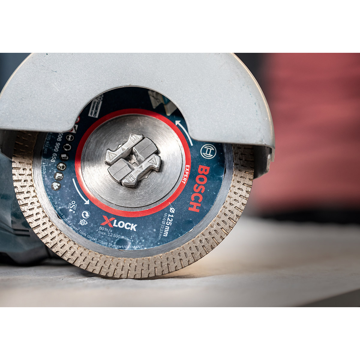 Bosch EXPERT HardCeramic X-LOCK Diamanttrennscheiben für kleine Winkelschleifer, 125x22.23x1.6x10