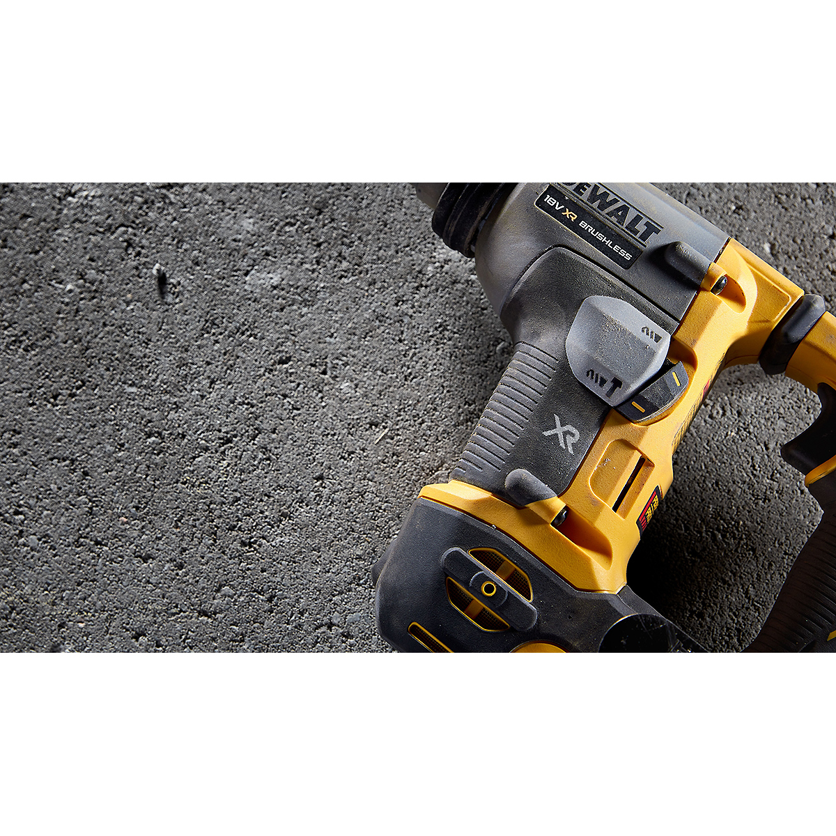 DEWALT Akku-Bohrhammer 16mm / 18V Basisversion