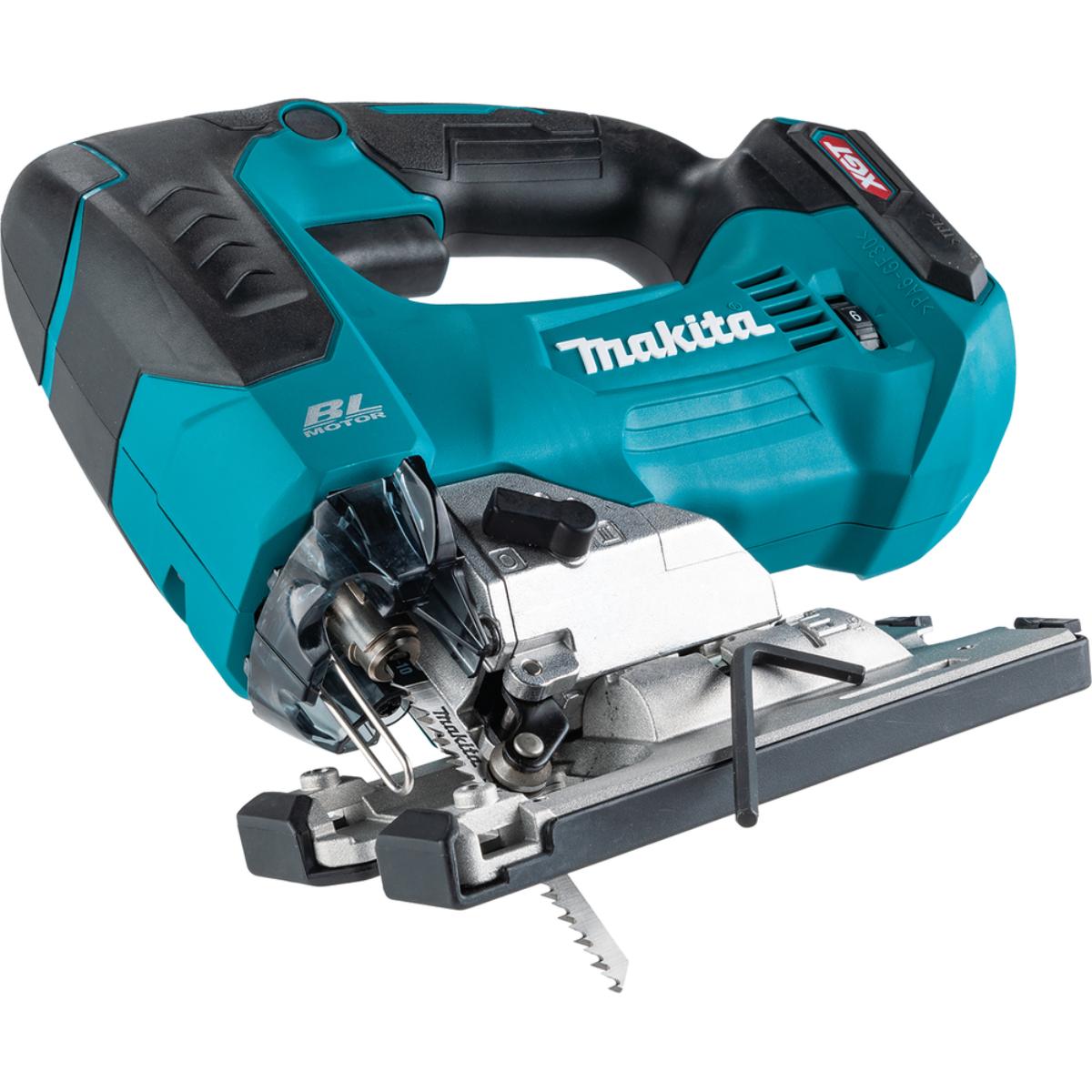 Makita Akku-Pendelhubstichsäge XGT - 40V max. - 135 mm - 800 - 3.500 U/min - JV002GZ