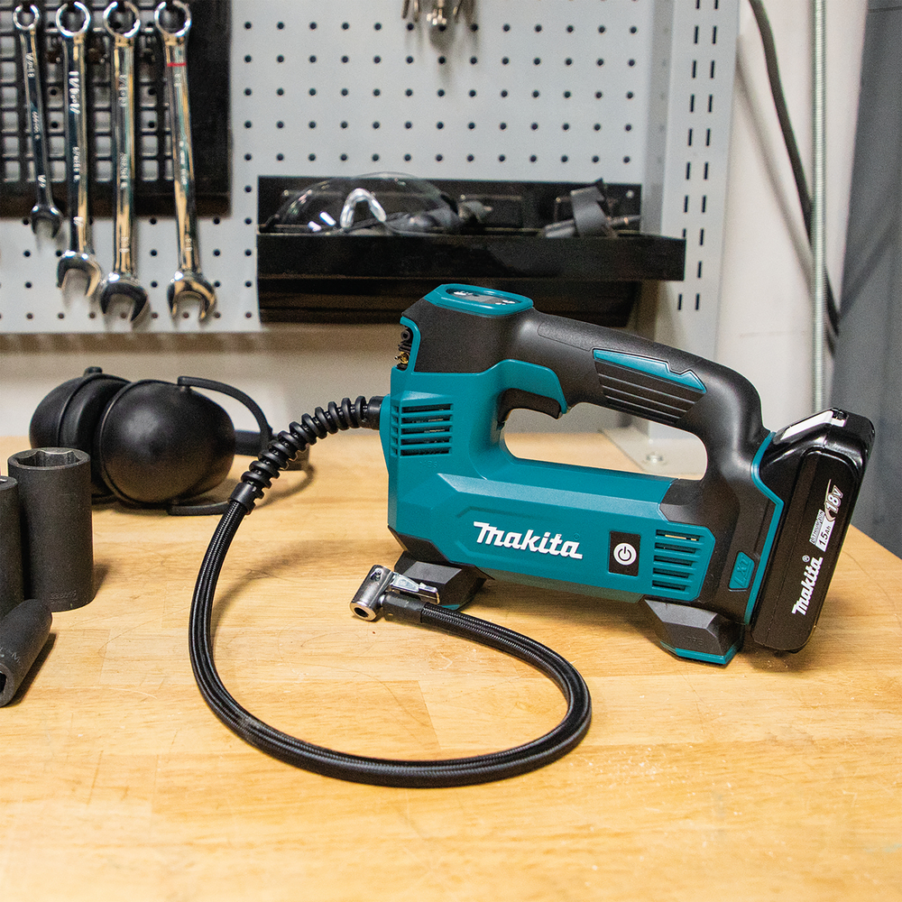 Makita Akku-Kompressor LXT 18V - DMP180Z