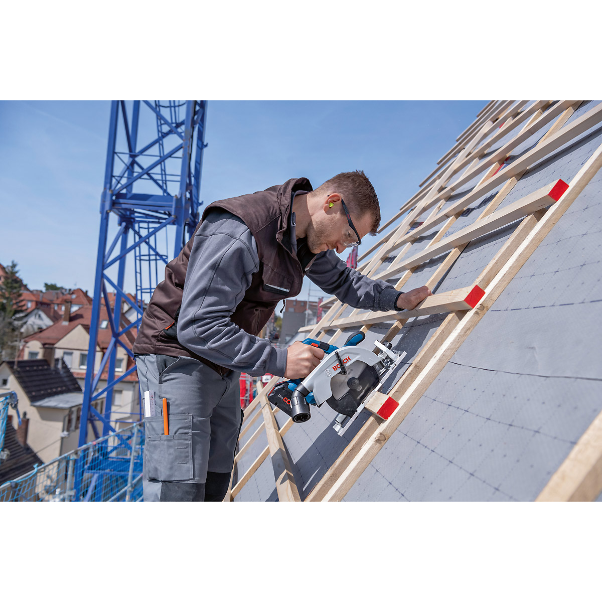 Bosch Akku-Kreissäge GKS 18V-57-2, 2 x Akku ProCORE18V 5.5 Ah, Ladegerät, L-BOXX