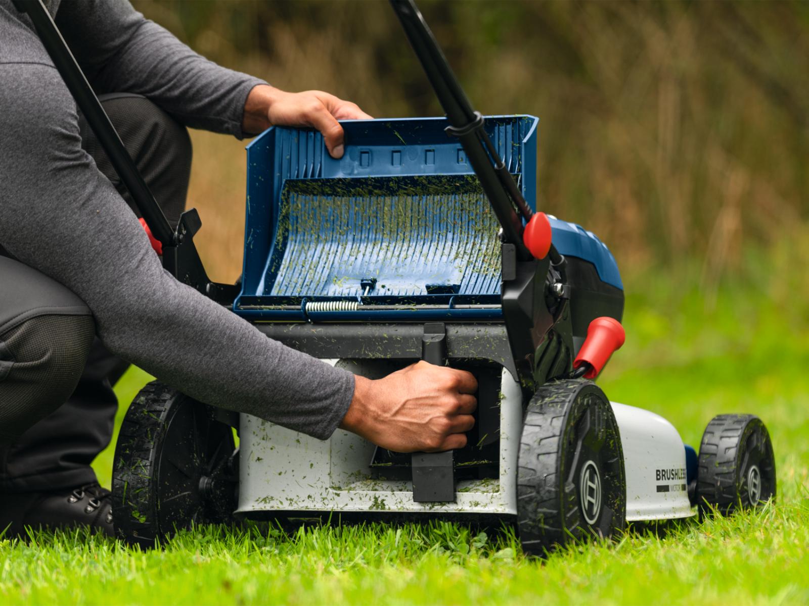 Bosch Akku-Rasenmäher GRA18V2-46SP