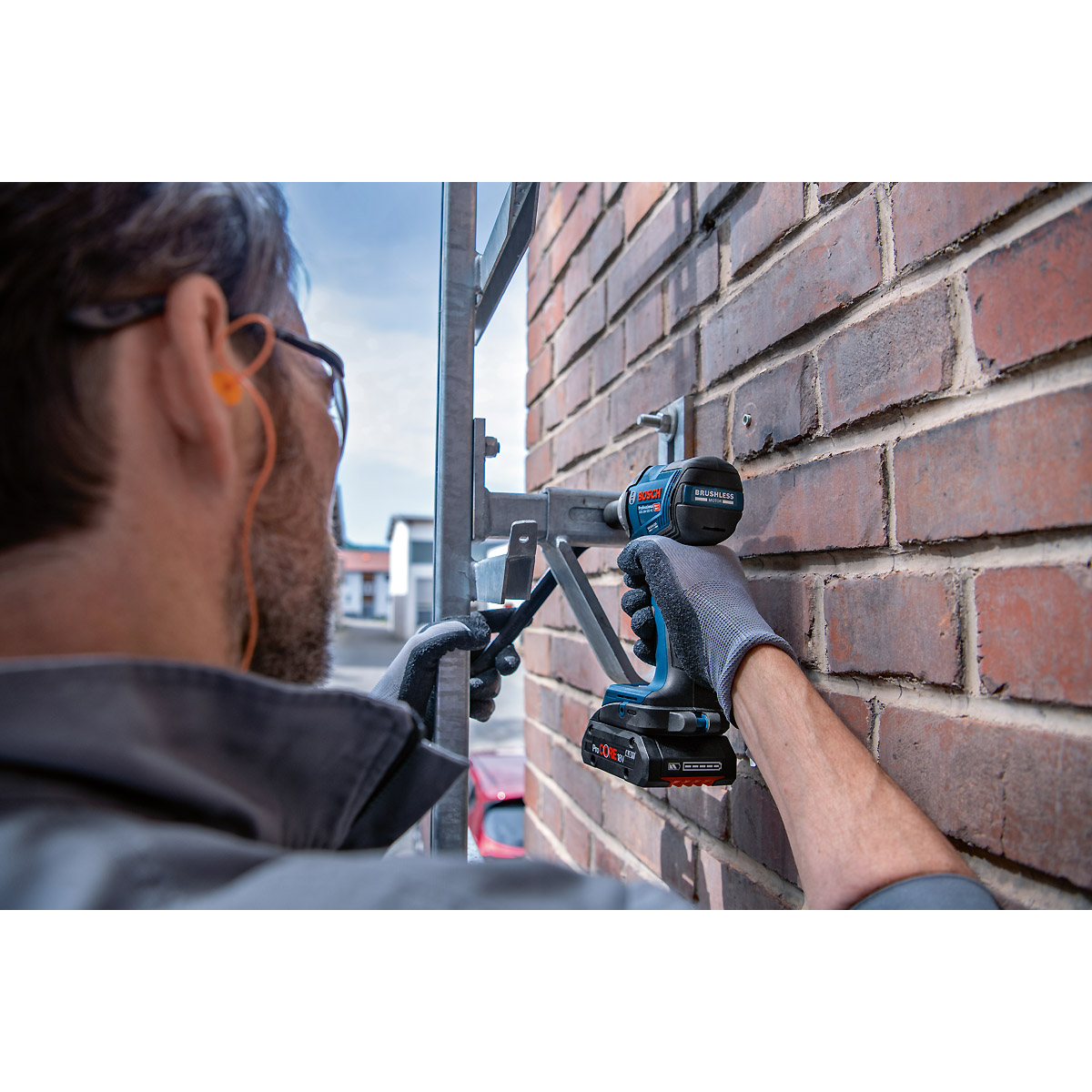 Bosch Akku-Drehschlagschrauber GDS 18V-330 HC, 2xAkku GBA 18V 5.0Ah, GAL 18V-40 Pro