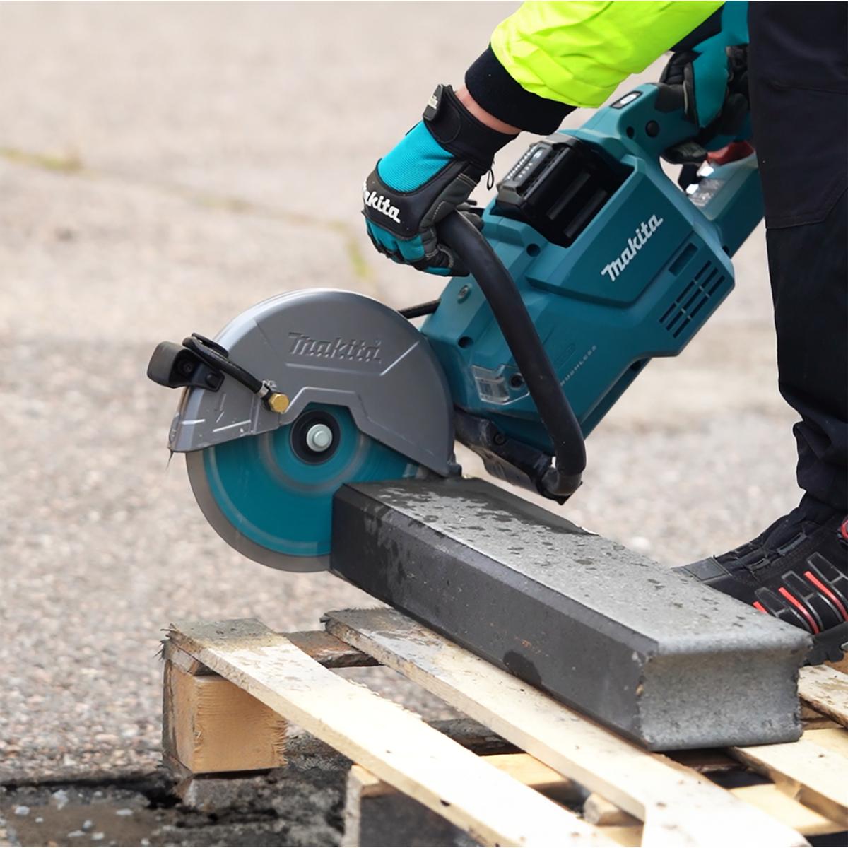 Makita Akku-Trennschleifer 230 mm - 88 mm - CE003GZ02