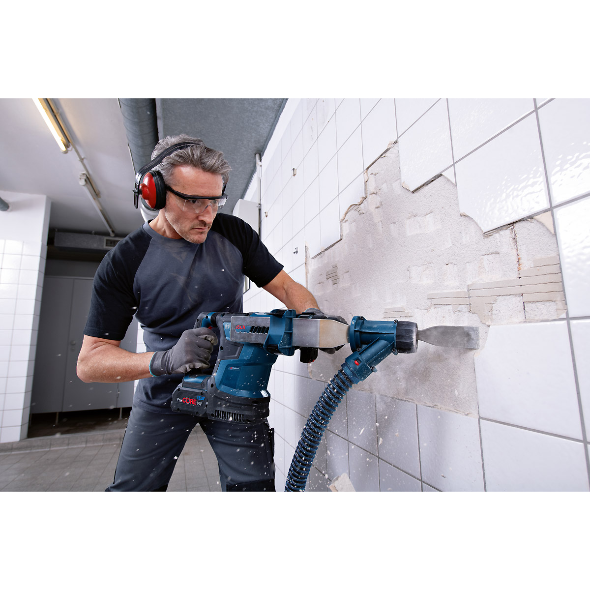 Bosch Akku-Bohrhammer BITURBO mit SDS plus GBH 18V-34 CF mit 2x Akku ProCORE18V