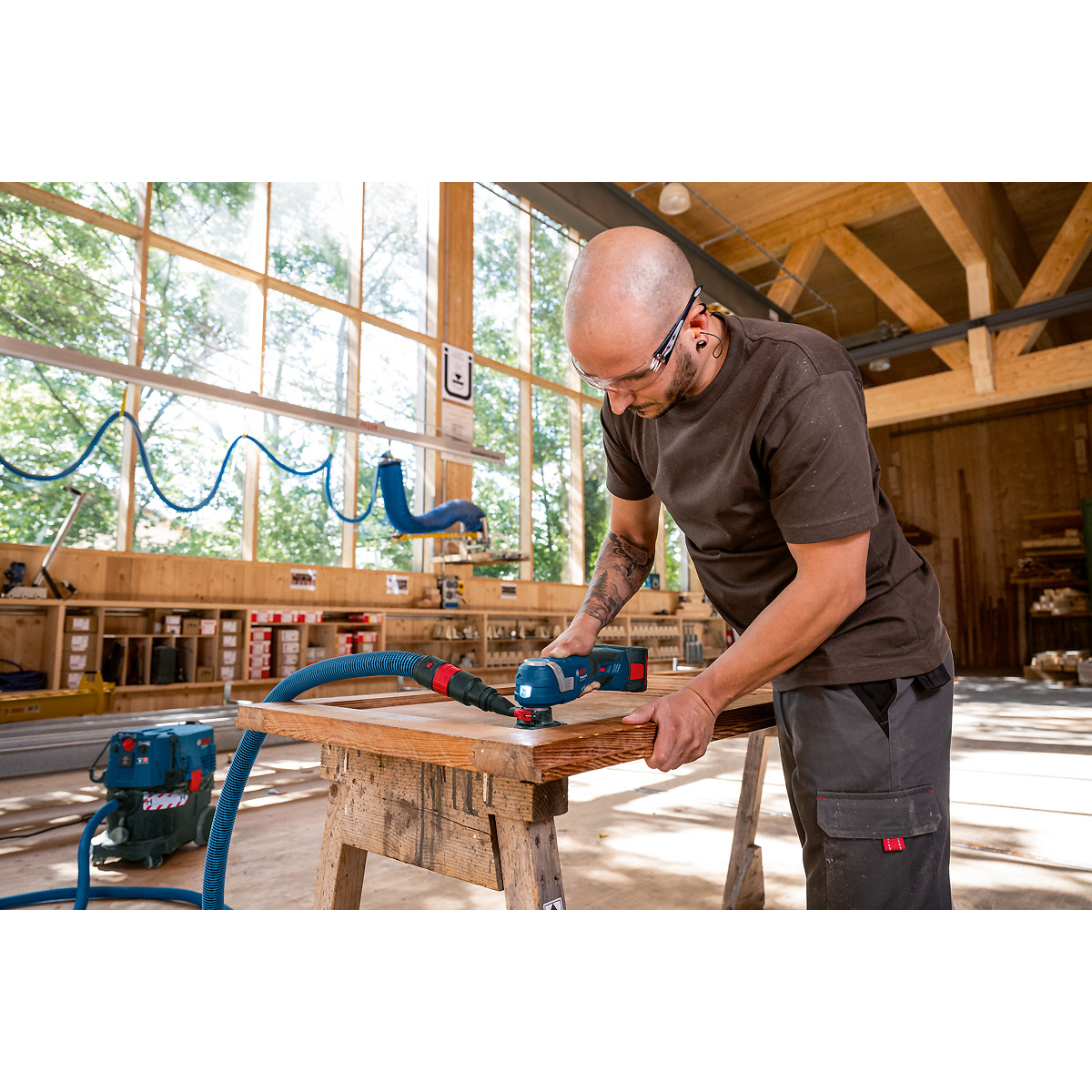 Bosch Akku-Multi-Cutter GOP 18V-34, Starlock Tauchsägeblätter+diverses Zubehör, L-BOXX