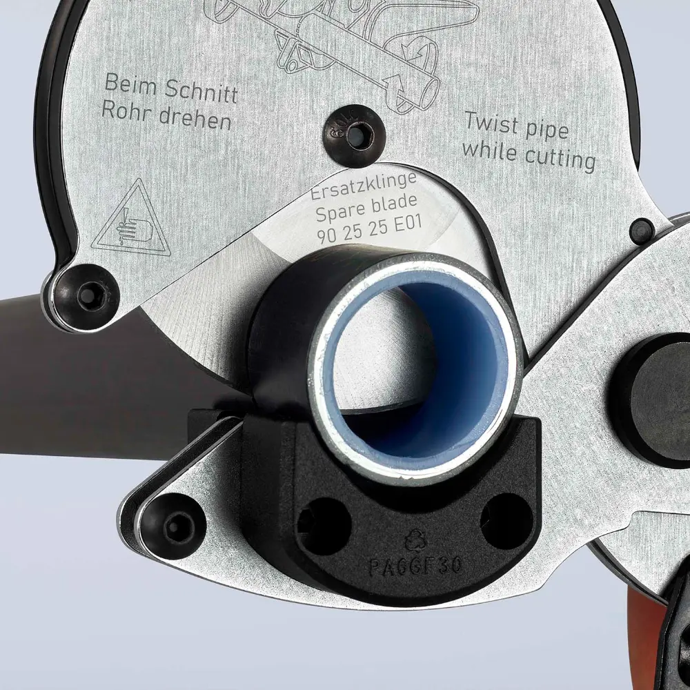 KNIPEX Rohrschneider für Verbund- und Kunststoffrohre mit Mehrkomponenten-Hüllen verchromt 210 mm