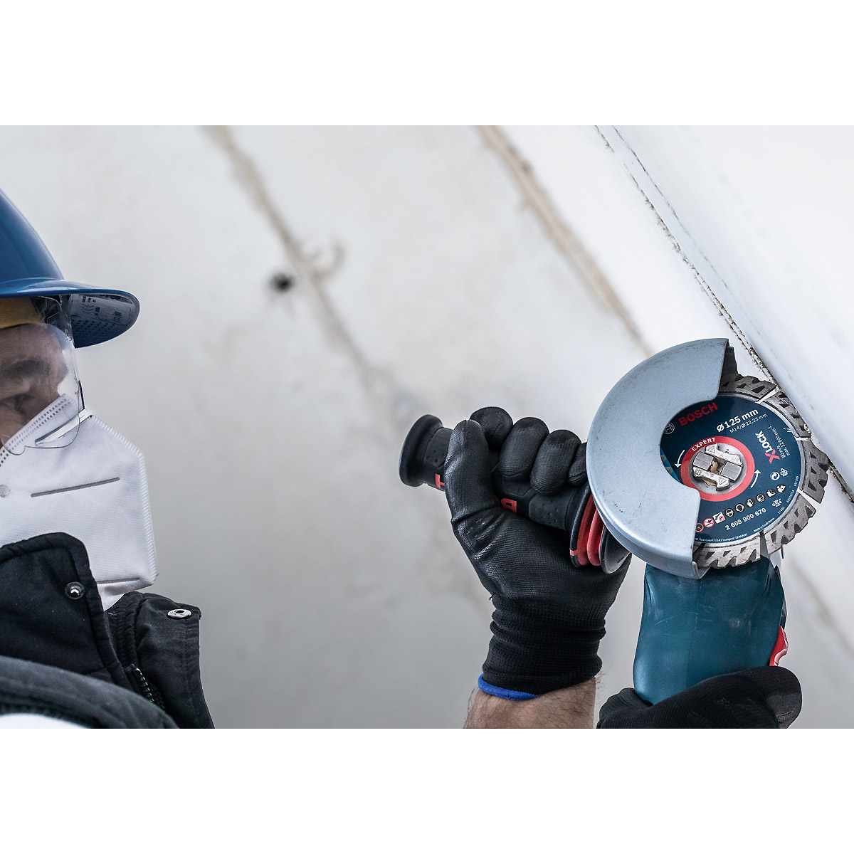 Bosch EXPERT MultiMaterial X-LOCK Diamanttrennscheiben, für kleine Winkelschleifer
