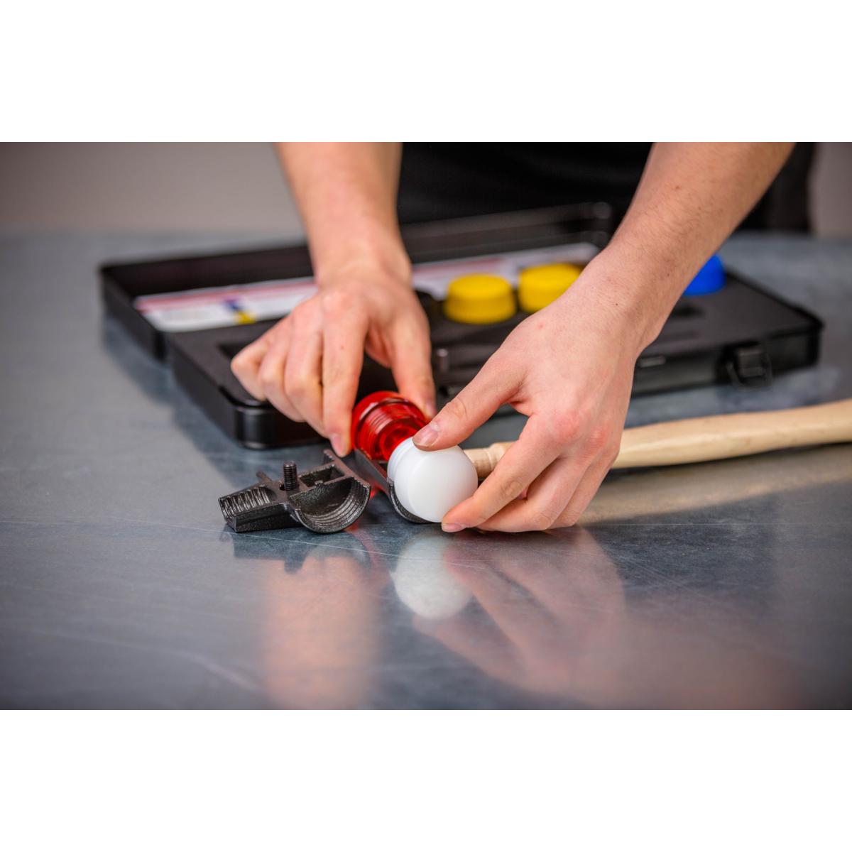 Wiha Schonhammer Set Safety mit gemischten Schlagköpfen 9-teilges Set mit Box