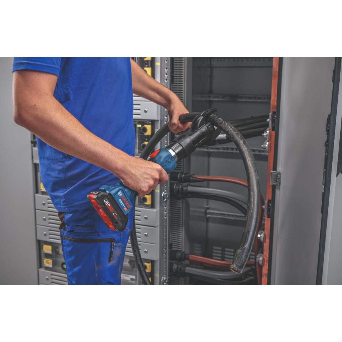 Bosch Akku-Hydraulischer Kabelschneider GKH 18V-50 in XL-BOXX