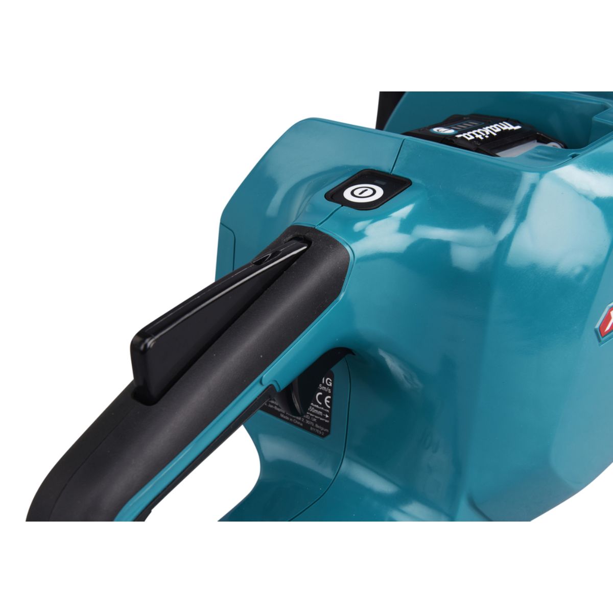 Makita Akku-Kettensäge XGT 40V max. mit Akku 5,0 Ah + Ladegerät - UC011GT101