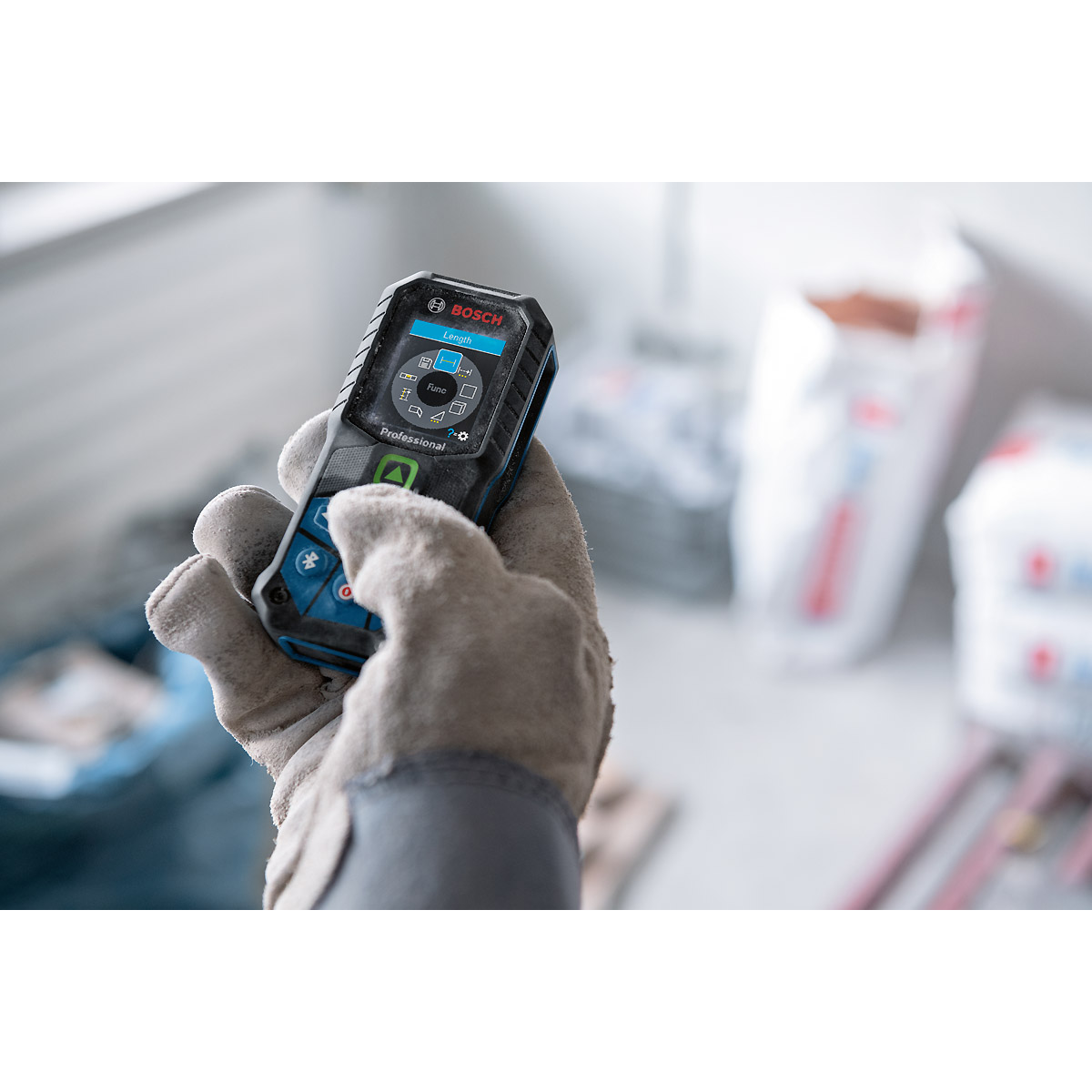 Bosch Laser-Entfernungsmesser GLM 50-27 CG mit BA 3.7V 1.0Ah A und USB-C-Kabel