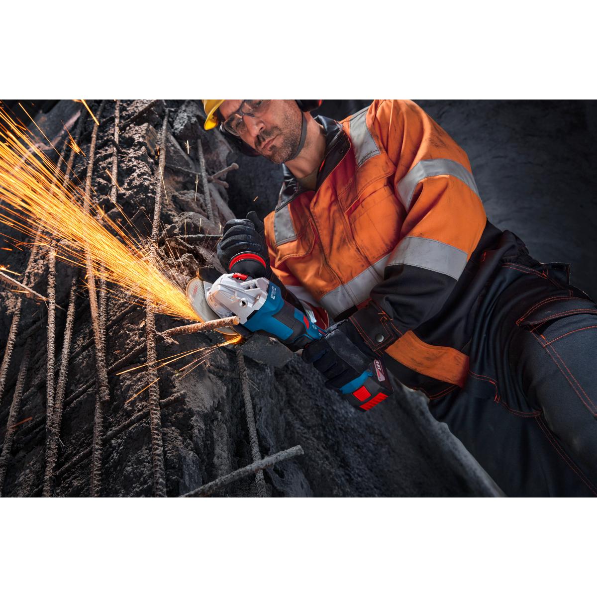 Bosch Winkelschleifer GWS18V-11PS