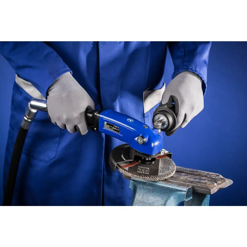 PFERD TOOLS Druckluftturbowinkelschleifer PWT 26/100 HV M14 für Ø 150mm 10.000 RPM/2.600 Watt