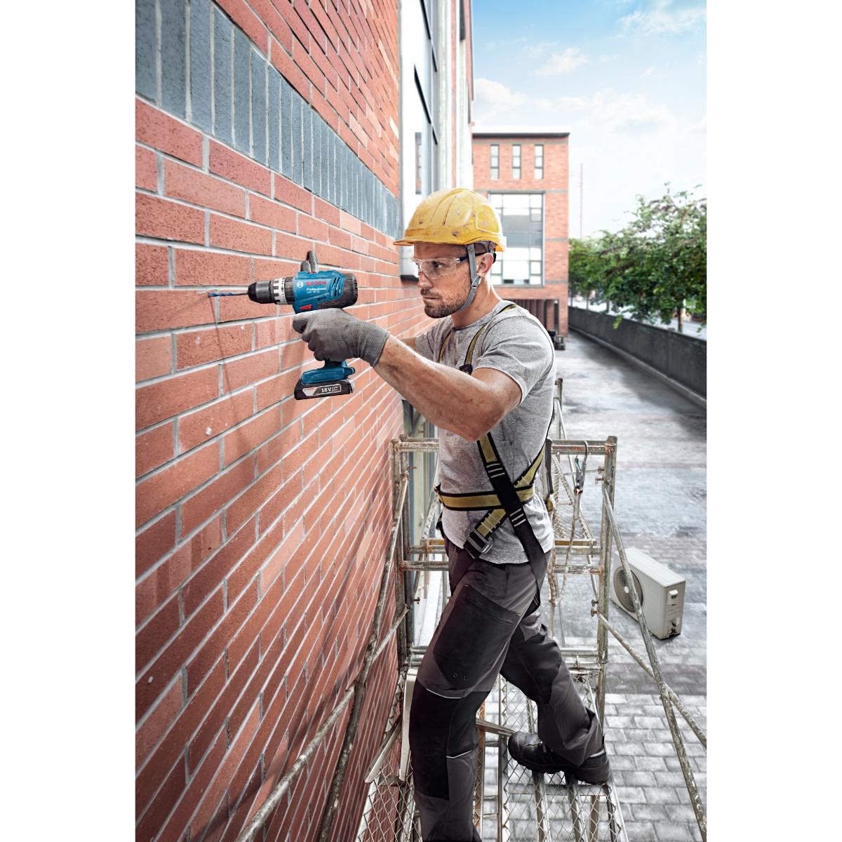 Bosch Akku-Schlagbohrschauber GSB 18V-25