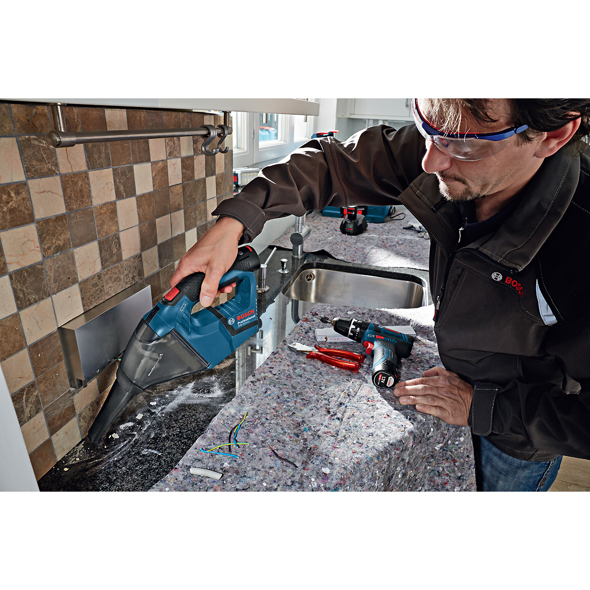 Bosch Akku-Sauger GAS 12V, Solo Version, L-BOXX