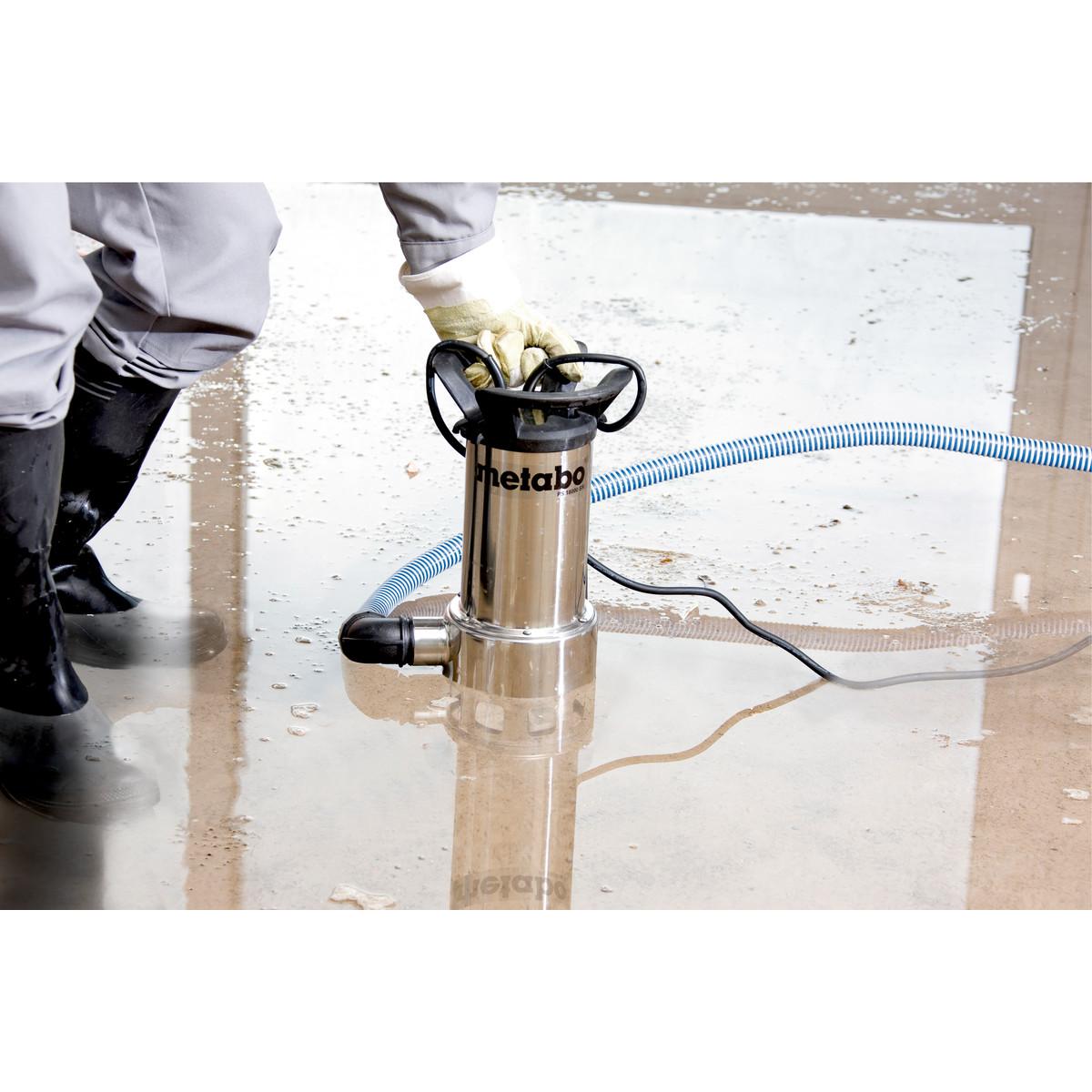 Metabo Set Schmutzwasser-Tauchpumpe PS 18000 SN mit Ablauf-Garnitur mit Armaturen (15 m x 2"), Storz