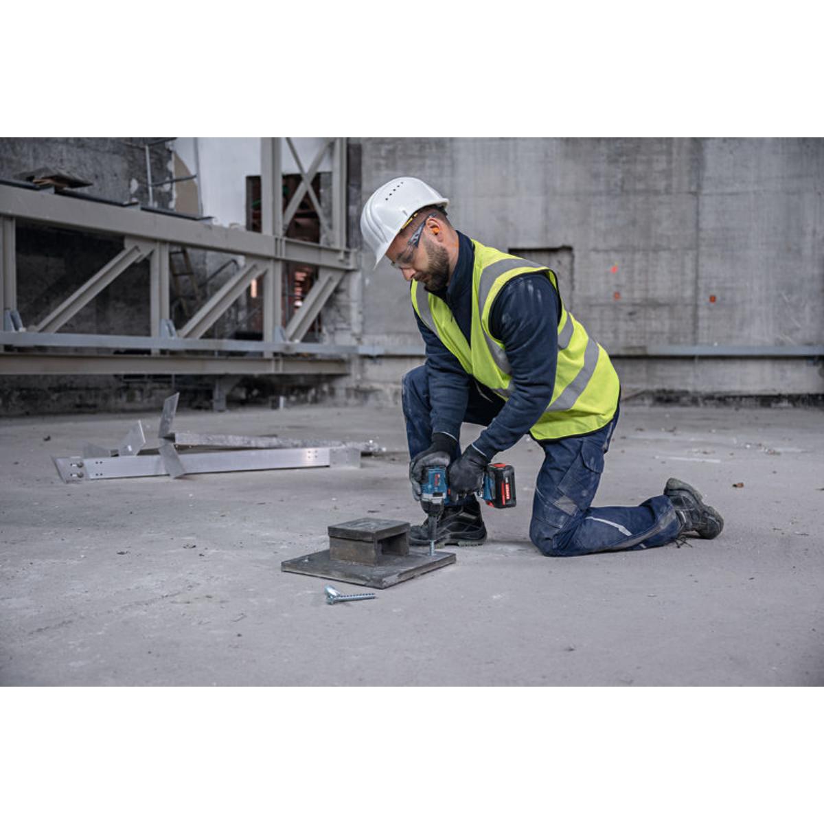 Bosch Akku-Drehschlagschrauber GDS18V-750 in L-BOXX