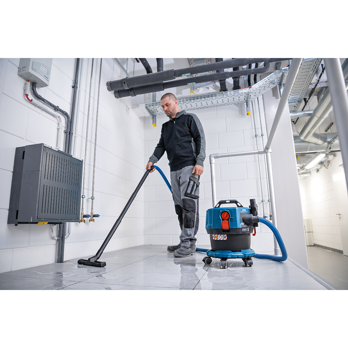 Bosch Akku-Staubsauger GAS 18V-12 MC
