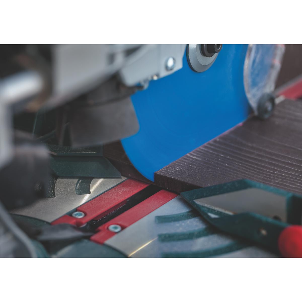 Bosch EXPERT Fiber Cement Kreissägeblatt, 250x2,2x30 mm, Z6