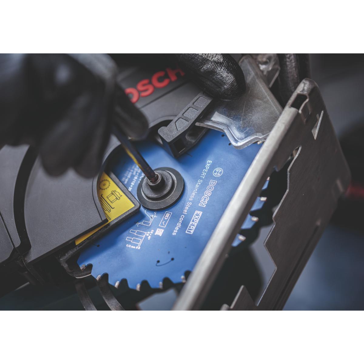 Bosch EXPERT Stainless Steel Kreissägeblatt, 150x20 mm, Z32