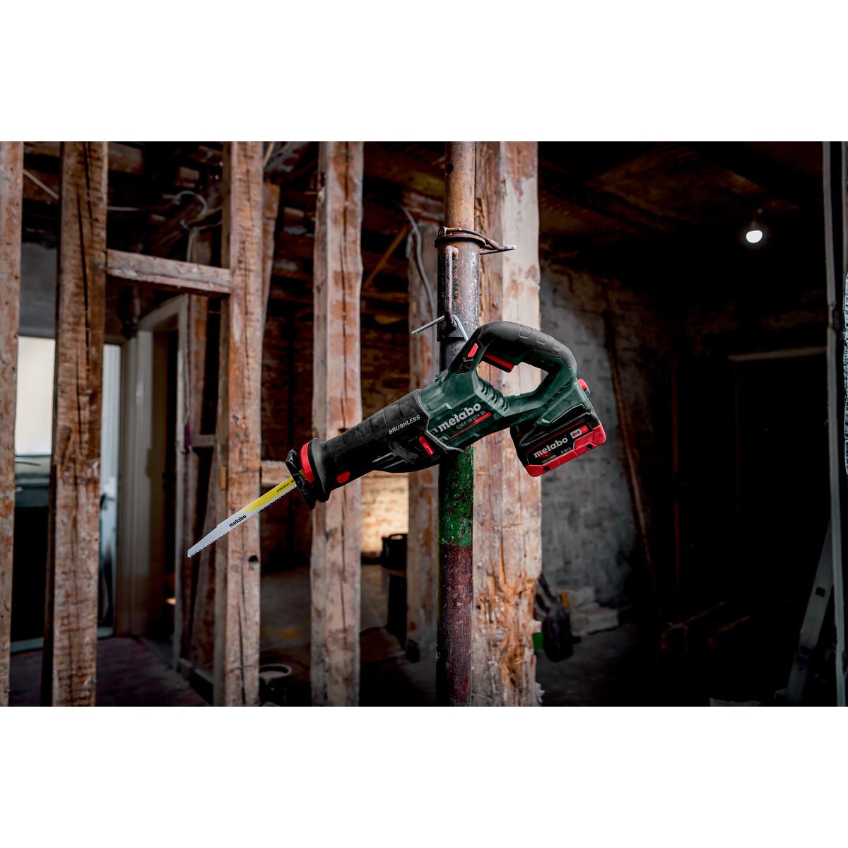 Metabo Akku-Säbelsäge SSEP 18 LT BL metaBOX 165 L